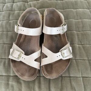 Girl’s Birkenstock’s